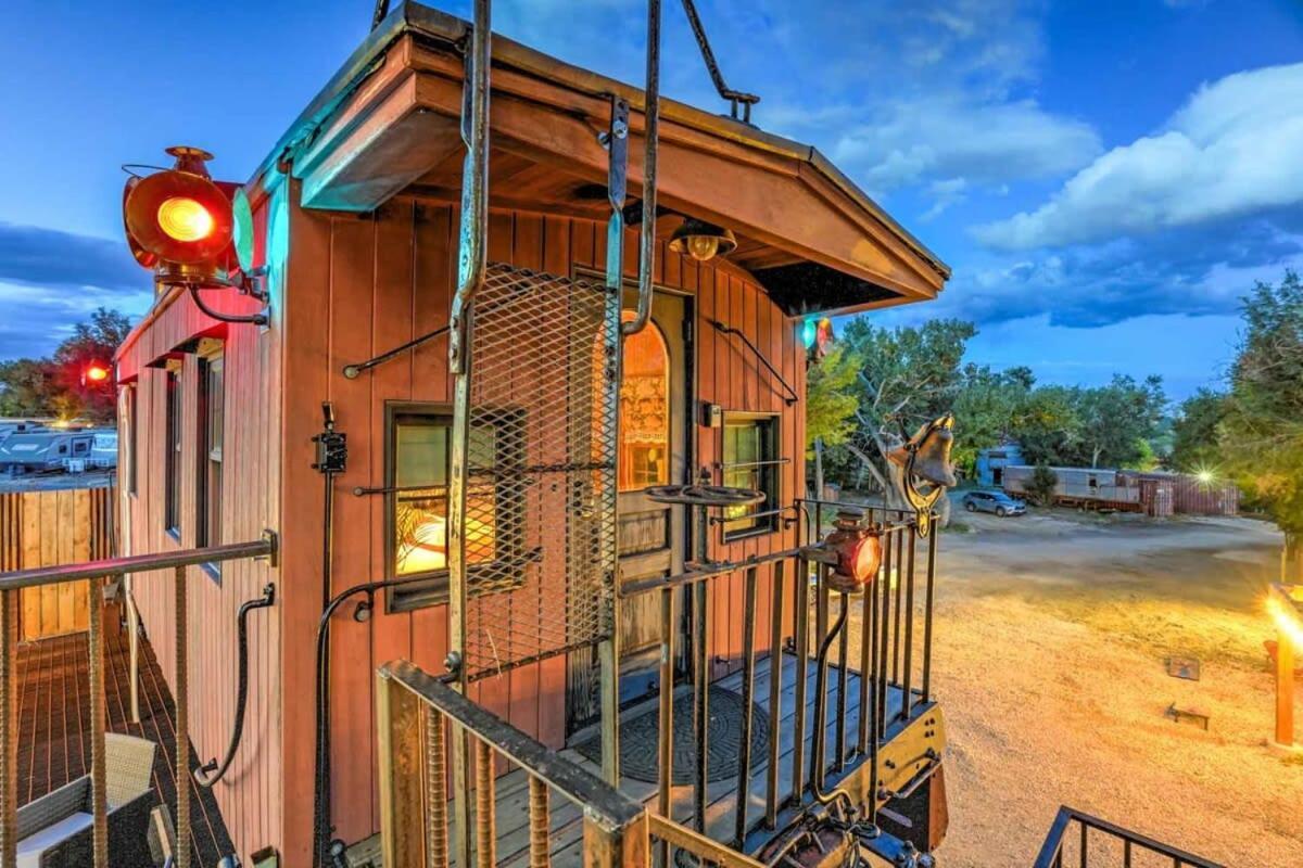 1920S Red Rock Caboose Bike Hike Explore 콜로라도스프링스 외부 사진